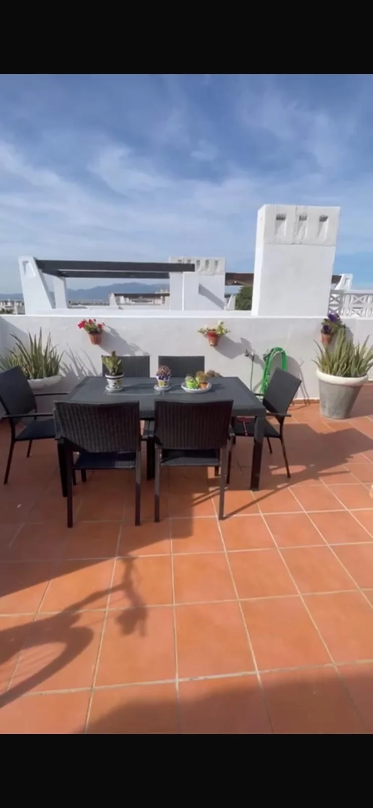 Two-bedroom apartment in Naranjos 8